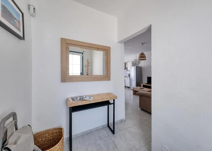 Bonitas Vistas - By Lanzarote